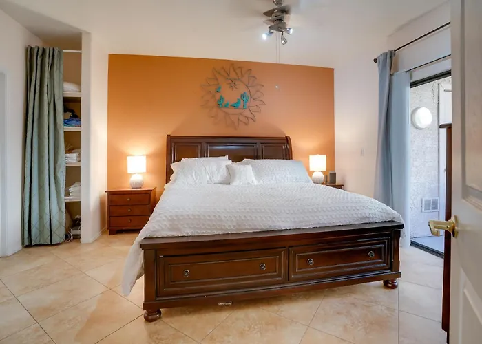 3 Mi To Camelback Ranch: W/ Pool Access Holiday home *
